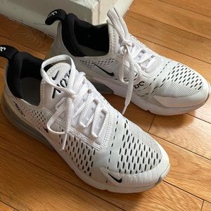 Nike Air Max 270